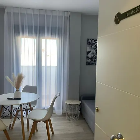 Karibu Serenity Apartment Almendralejo