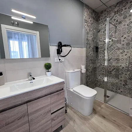 Karibu Serenity Apartamento